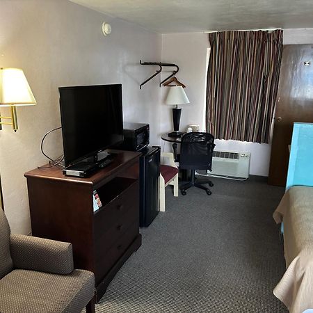 Budget Host Inn Somerset Exterior photo