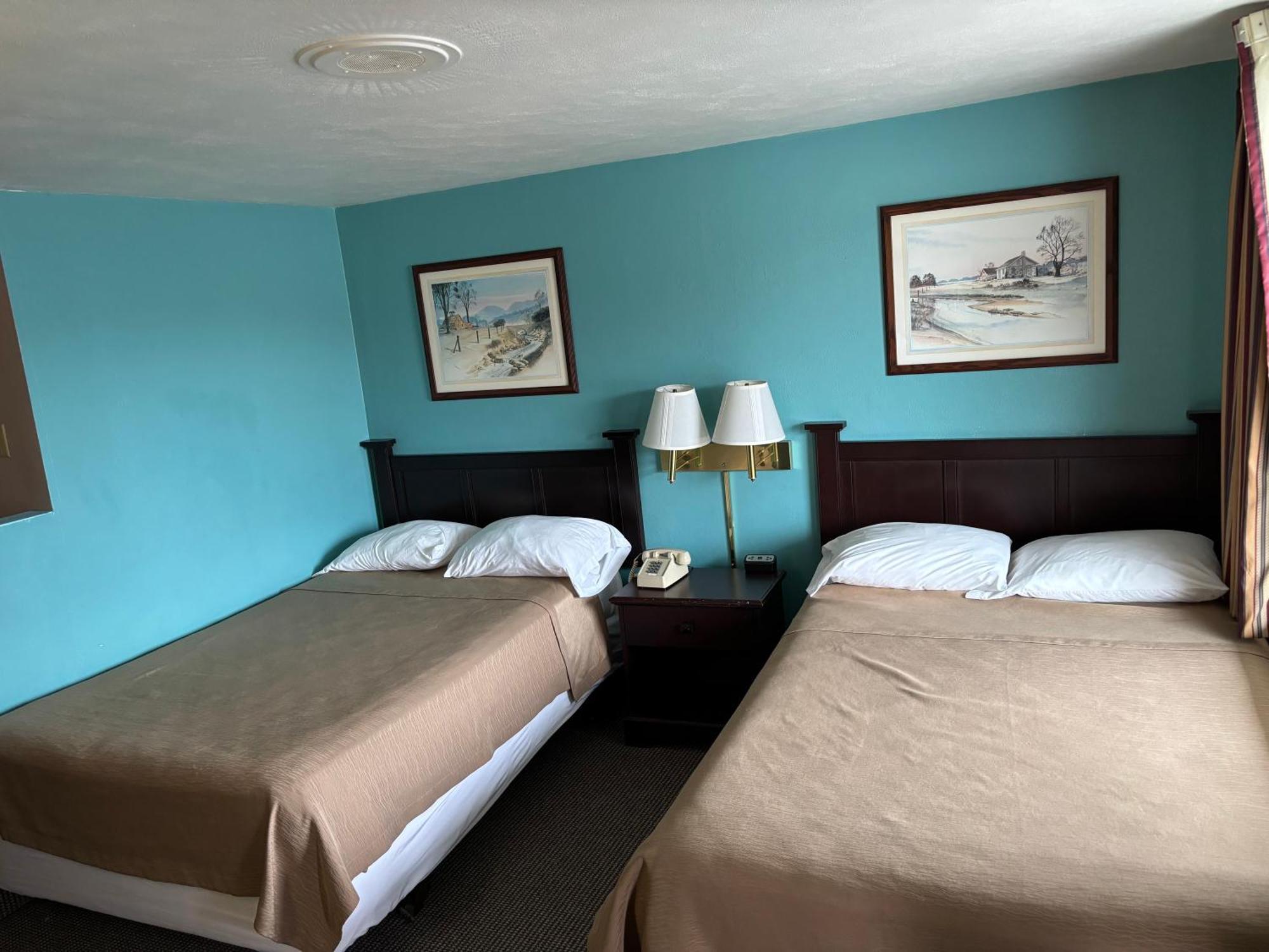 Budget Host Inn Somerset Exterior photo