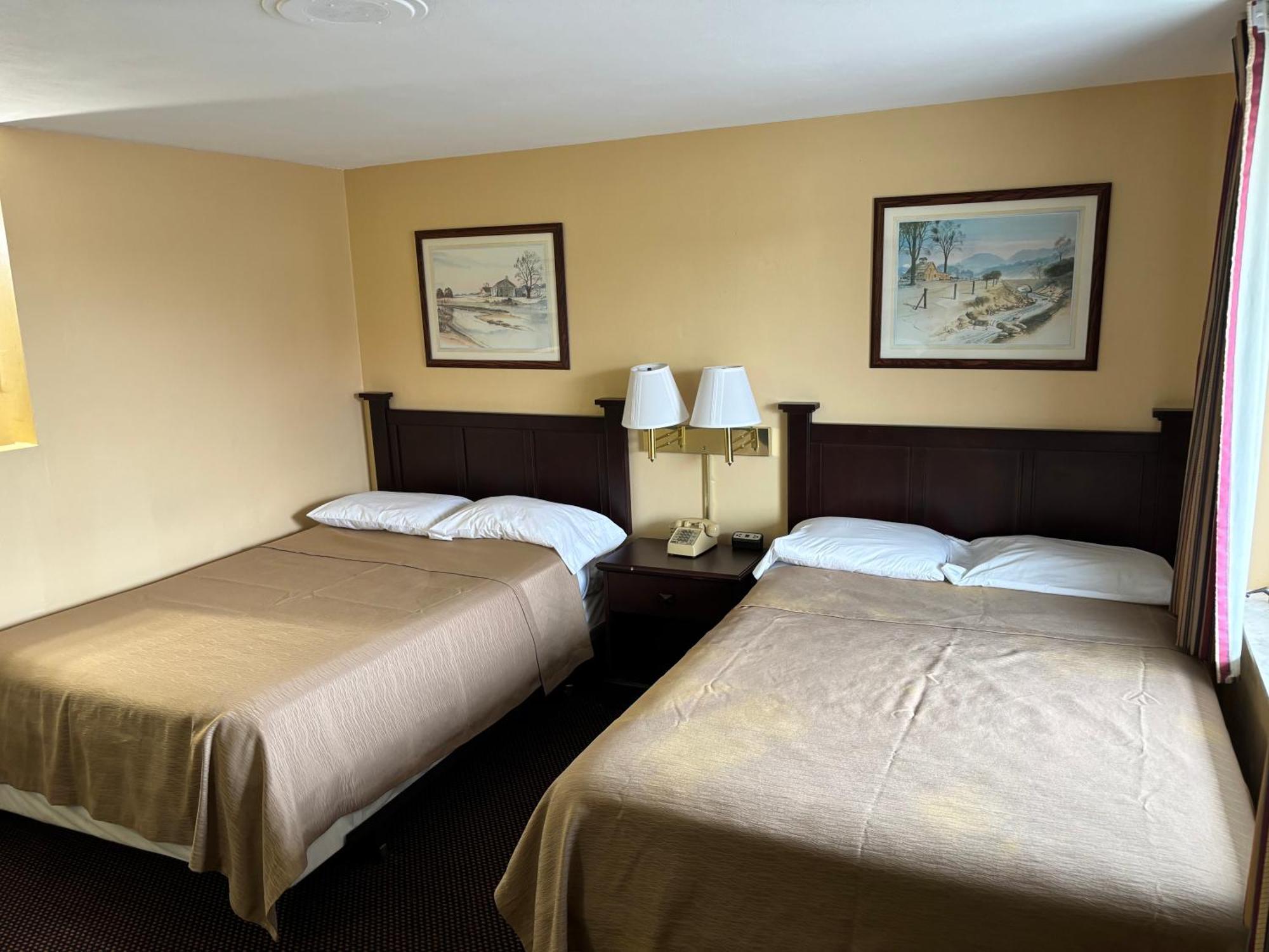 Budget Host Inn Somerset Exterior photo