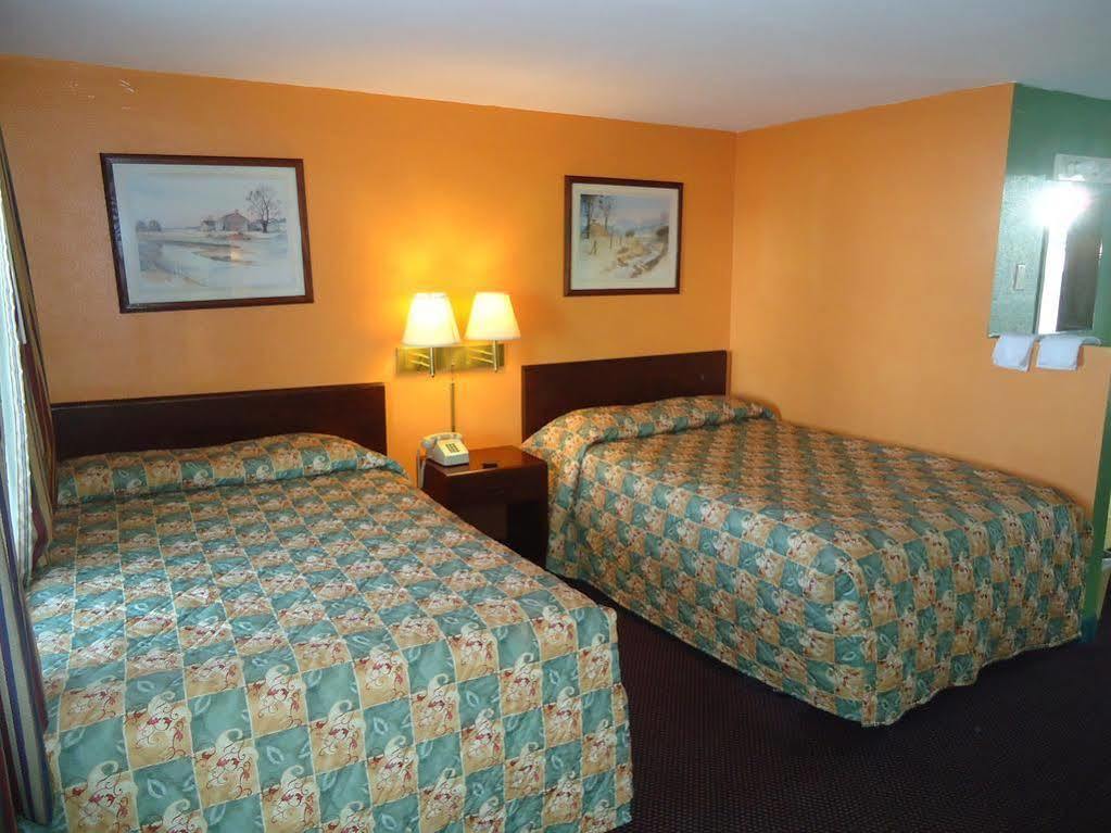 Budget Host Inn Somerset Exterior photo